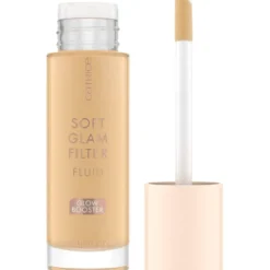 Catrice Soft Glam Filter rozświetlający fluid do twarzy 020 Light Medium 30ml
