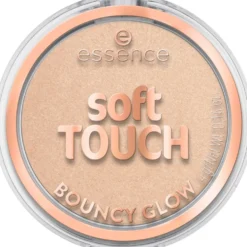 Essence Soft Touch Bouncy Glow rozświetlacz do twarzy 10 Soft Glaze 4g