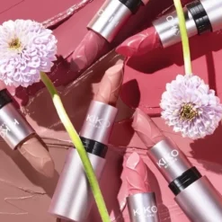 KIKO Milano Days in Bloom Hydra-Glow Lipstick nawilżająca pomadka do ust 05 Red Mindset 3.5g
