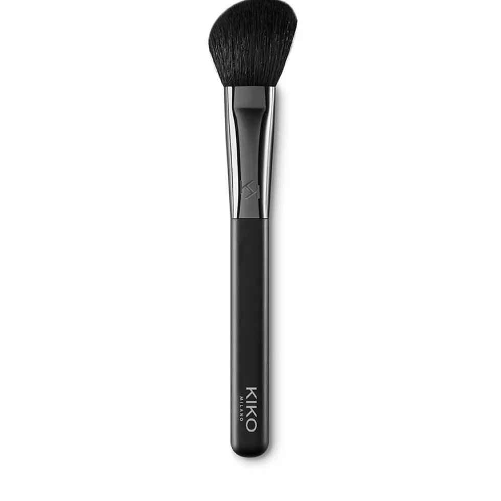 KIKO Milano Face 10 Blush Brush ukośnie ścięty pędzel do różów pudrów brązujących i rozświetlaczy